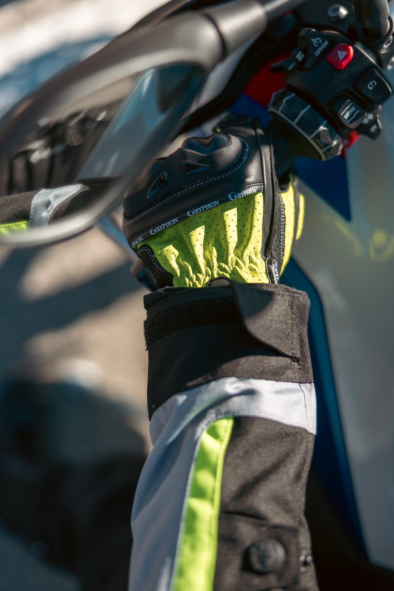 Pulse Leather Gloves